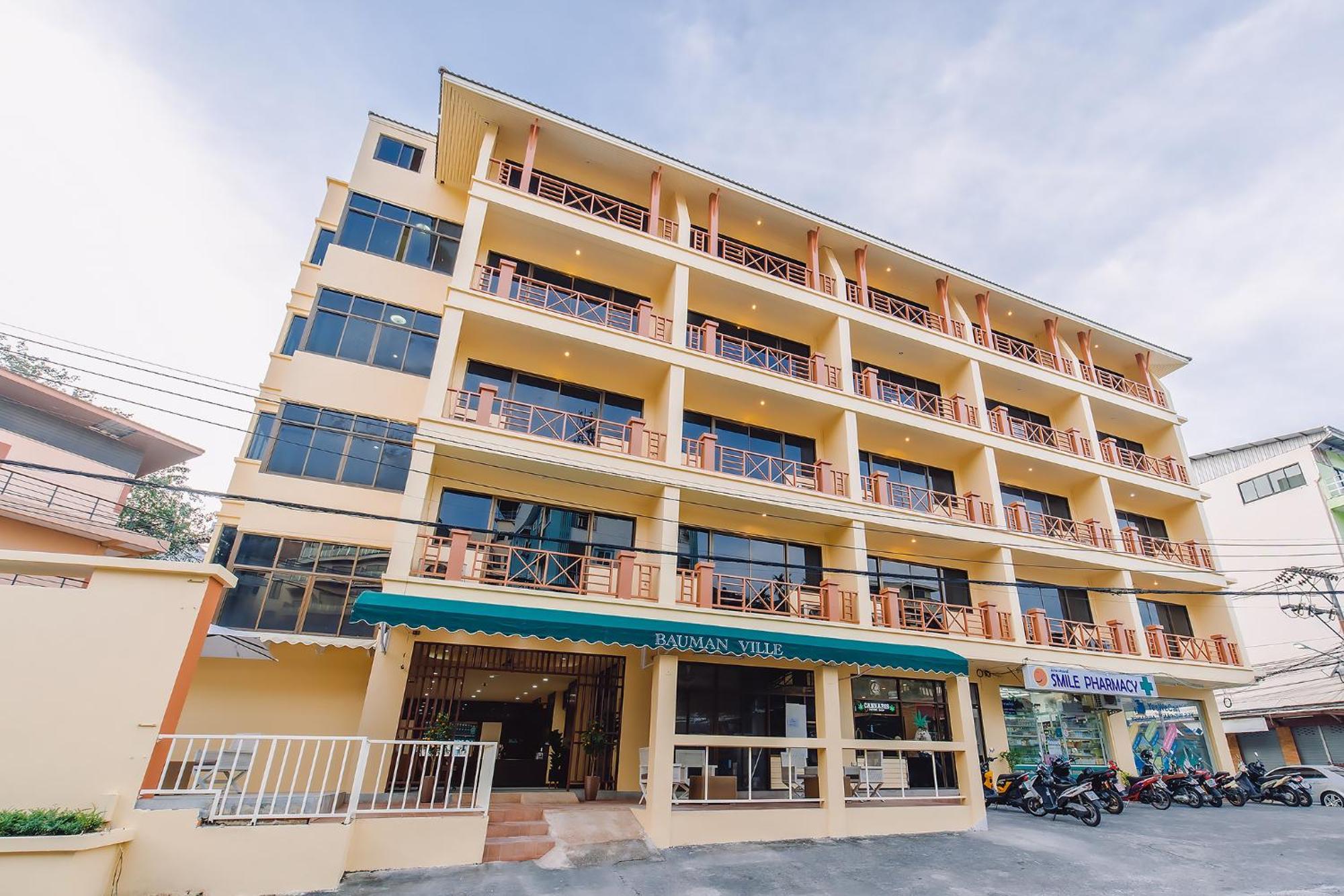 Bauman-Ville Hotel Patong Luaran gambar