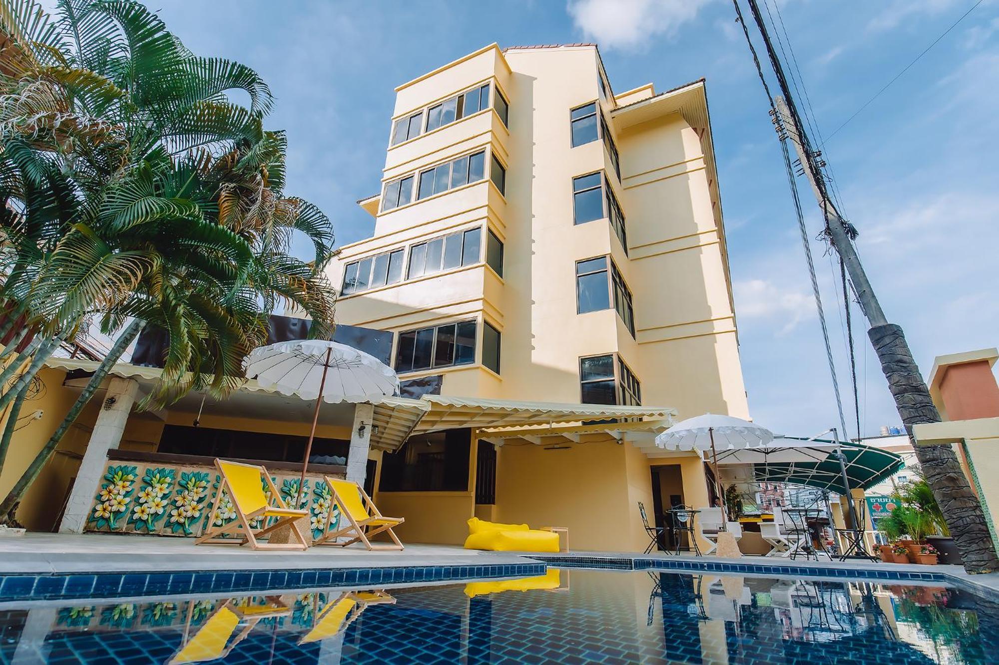 Bauman-Ville Hotel Patong Luaran gambar
